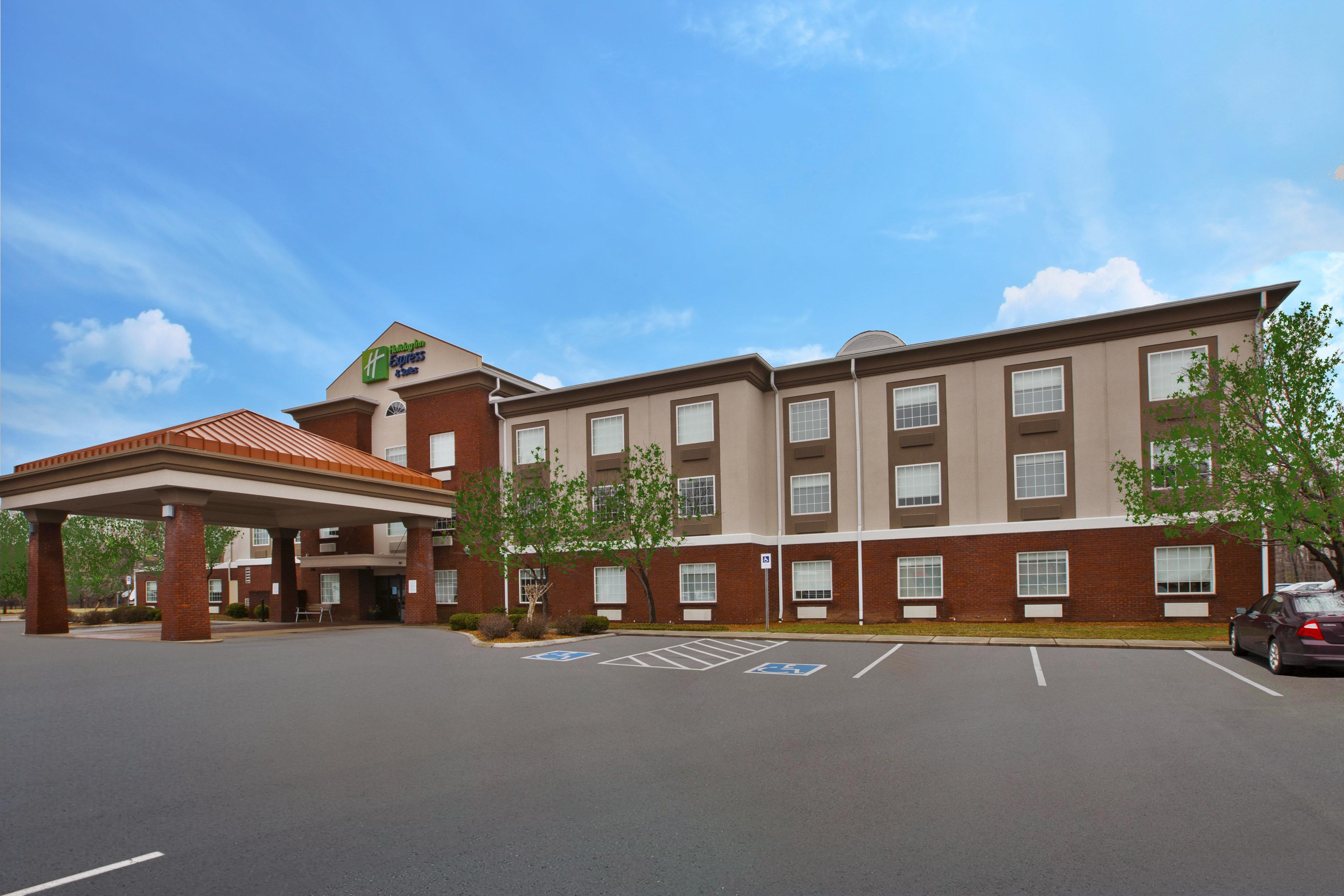 Holiday Inn Express Hotel & Suites Manchester Conference Center By Ihg Exteriör bild