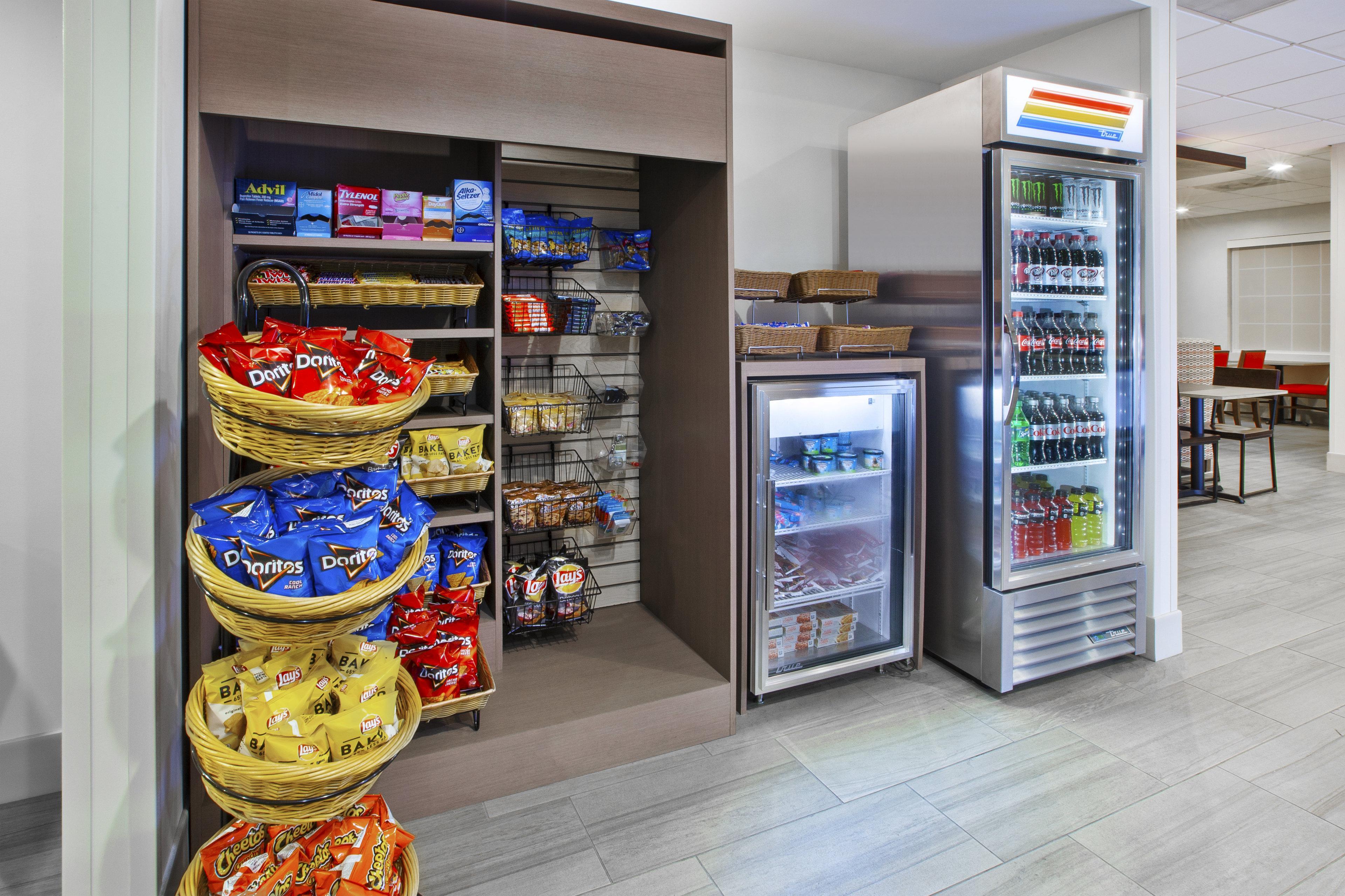 Holiday Inn Express Hotel & Suites Manchester Conference Center By Ihg Exteriör bild