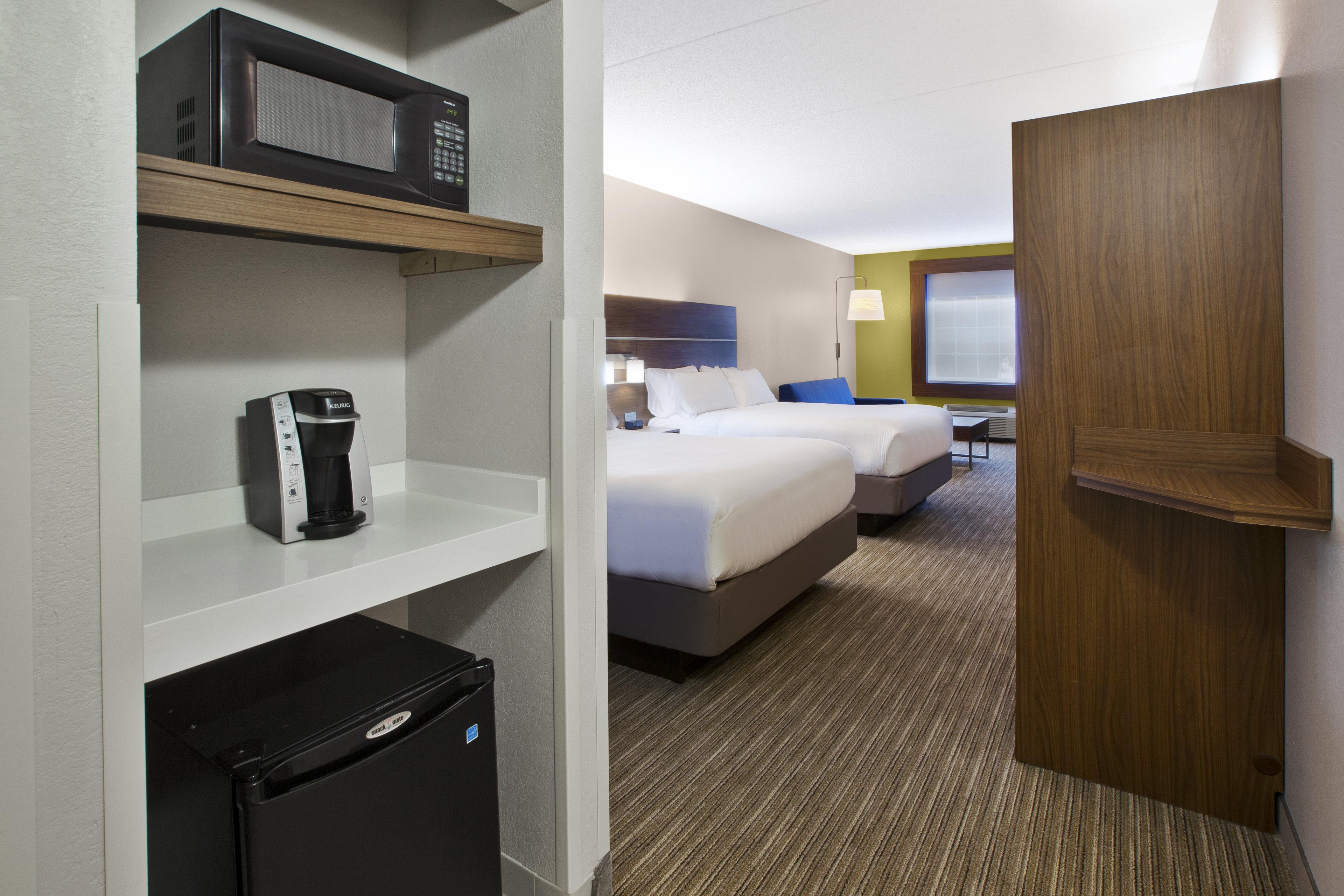 Holiday Inn Express Hotel & Suites Manchester Conference Center By Ihg Exteriör bild